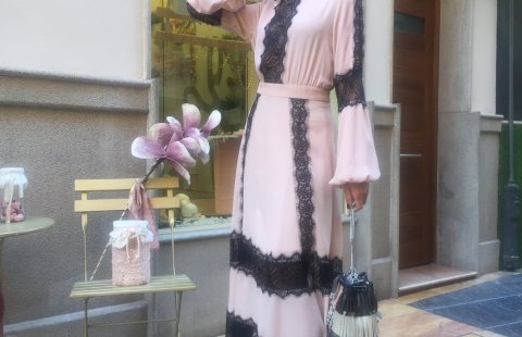 Vestido combinado encaje color rosa vestido combinado encaje color rosa